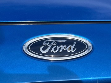 https://dvg-vehicle-assets.s3.amazonaws.com/V004150/c36por04uyhcqkxecchsuisna.jpg