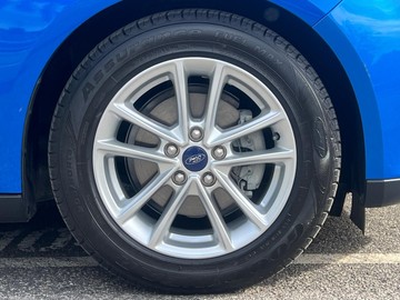 https://dvg-vehicle-assets.s3.amazonaws.com/V004150/c5pzqt83alxwiriamps5r08u2.jpg