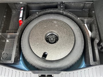 https://dvg-vehicle-assets.s3.amazonaws.com/V004150/ck95azu9yfehzr6i0k4fr8qna.jpg