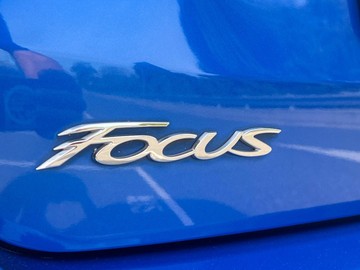 https://dvg-vehicle-assets.s3.amazonaws.com/V004150/d4knwr62g9gkbc8hw1hfm2i4e.jpg