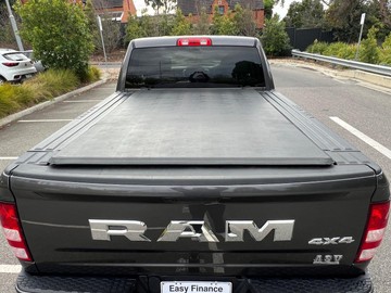 https://dvg-vehicle-assets.s3.amazonaws.com/V004210/1j37stz1p8h4b1r2qe3y9qh6x.jpg