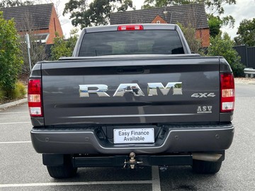 https://dvg-vehicle-assets.s3.amazonaws.com/V004210/5vgaf09zg98st0n2khqr3sst0.jpg