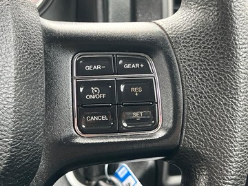 https://dvg-vehicle-assets.s3.amazonaws.com/V004210/7f9qprl6owfkazx8zjea0clwm.jpg