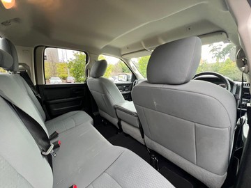 https://dvg-vehicle-assets.s3.amazonaws.com/V004210/8swkp3k9m2wqpuxjgi5f5o6ss.jpg