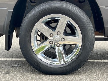 https://dvg-vehicle-assets.s3.amazonaws.com/V004210/9um8ozacgwhv06rcy7a03e1qd.jpg