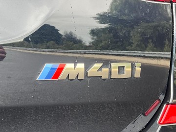 https://dvg-vehicle-assets.s3.amazonaws.com/V004222/1oj8yberee4o82nh0zimmif30.jpg