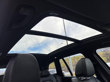 https://dvg-vehicle-assets.s3.amazonaws.com/V004222/95jda6ohkec4cu923ckc5vmff.jpg