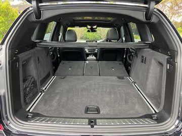 https://dvg-vehicle-assets.s3.amazonaws.com/V004222/ab4otidwpnmqjhwvmq7aromj2.jpg
