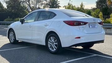 https://dvg-vehicle-assets.s3.amazonaws.com/V004223/br4t49u9akhvi50vuzw4jpscz.jpg