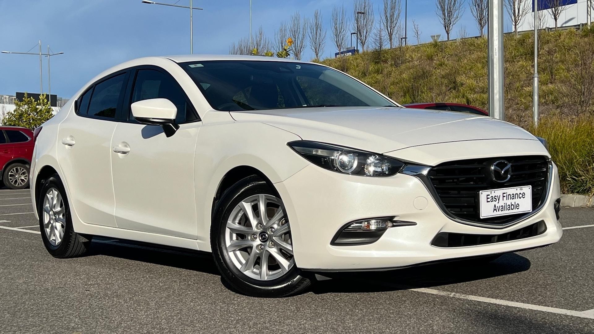 Mazda 3 image 1