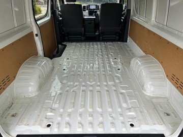 https://dvg-vehicle-assets.s3.amazonaws.com/V004224/2u0ledyxb96ldsdy713zp55r9.jpg