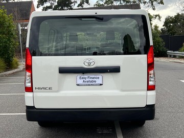 https://dvg-vehicle-assets.s3.amazonaws.com/V004224/3peg44j4k8jfbv7p9c78tygna.jpg
