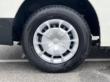 https://dvg-vehicle-assets.s3.amazonaws.com/V004224/7tbl3lwrcrdgzglmycx59iyxb.jpg
