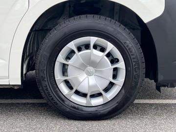 https://dvg-vehicle-assets.s3.amazonaws.com/V004224/9e5kdpaf4d5u62od93mqa0oh1.jpg