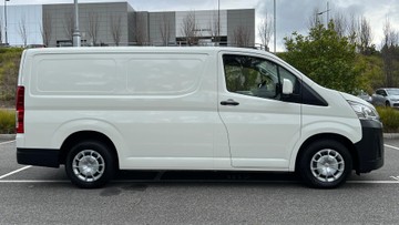 https://dvg-vehicle-assets.s3.amazonaws.com/V004224/e656zwsgnit2389pji2xgo0v6.jpg