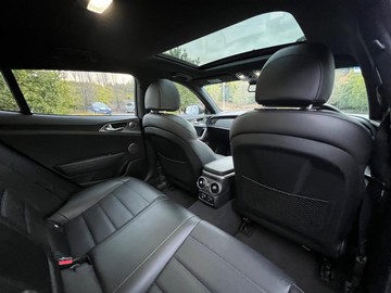 https://dvg-vehicle-assets.s3.amazonaws.com/V004229/1z0pg4ljmlqbpglkpc5mqok8.jpg