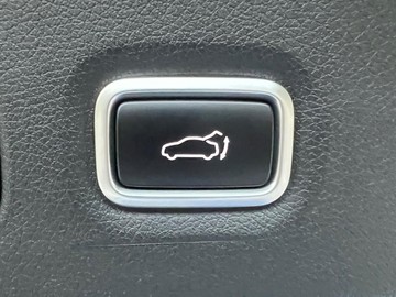 https://dvg-vehicle-assets.s3.amazonaws.com/V004229/2cfkronl04fqvzwfvoplxvy5k.jpg