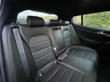 https://dvg-vehicle-assets.s3.amazonaws.com/V004229/4j80f8chkb19krth7f3lrbuml.jpg