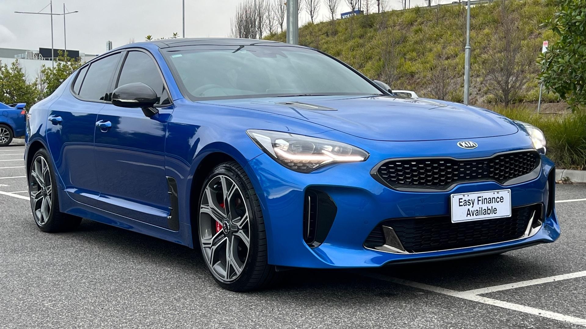 Kia Stinger image 2