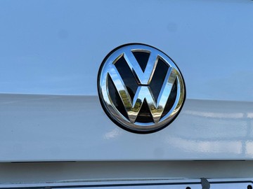 https://dvg-vehicle-assets.s3.amazonaws.com/V004238/92u64h713q1gbw7pafbojazw.jpg