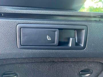 https://dvg-vehicle-assets.s3.amazonaws.com/V004238/d0p7ghrn6omgwcp2dhlq7buvq.jpg