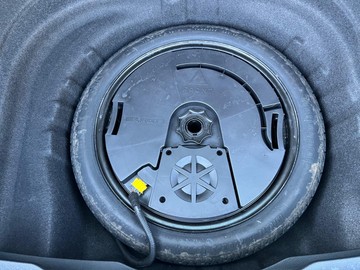 https://dvg-vehicle-assets.s3.amazonaws.com/V004238/rxnzqb8baz870qy7csqp38y1.jpg