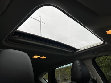 https://dvg-vehicle-assets.s3.amazonaws.com/V004243/2p1dfbqe3pvkl9uxrti9b81w3.jpg