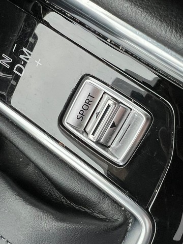 https://dvg-vehicle-assets.s3.amazonaws.com/V004243/b75hgo9pzzsom3kidrzkvtbyn.jpg