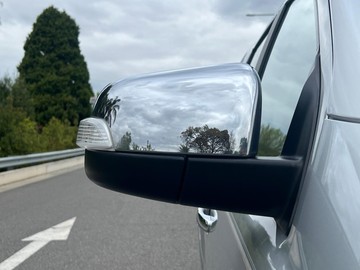 https://dvg-vehicle-assets.s3.amazonaws.com/V004281/7ias2mgaqfhoq7120kypsob5n.jpg