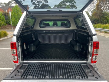 https://dvg-vehicle-assets.s3.amazonaws.com/V004281/cser02rb7cp0jy1nrkzdgev90.jpg