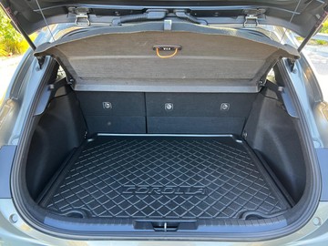 https://dvg-vehicle-assets.s3.amazonaws.com/V004291/btddziqa0ppv3yb1id2bji14.jpg