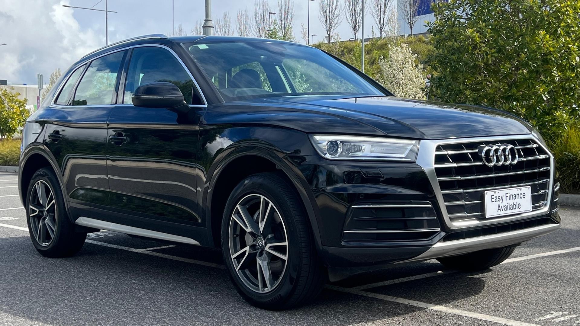 Audi Q5 image 2