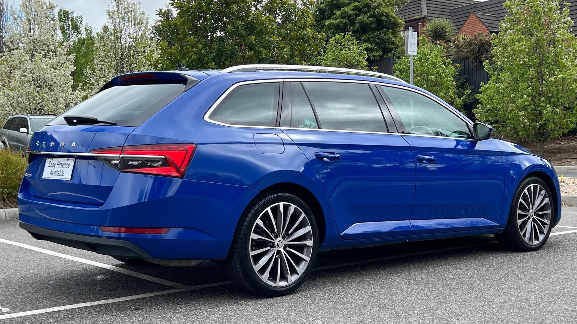 Skoda Superb image 4