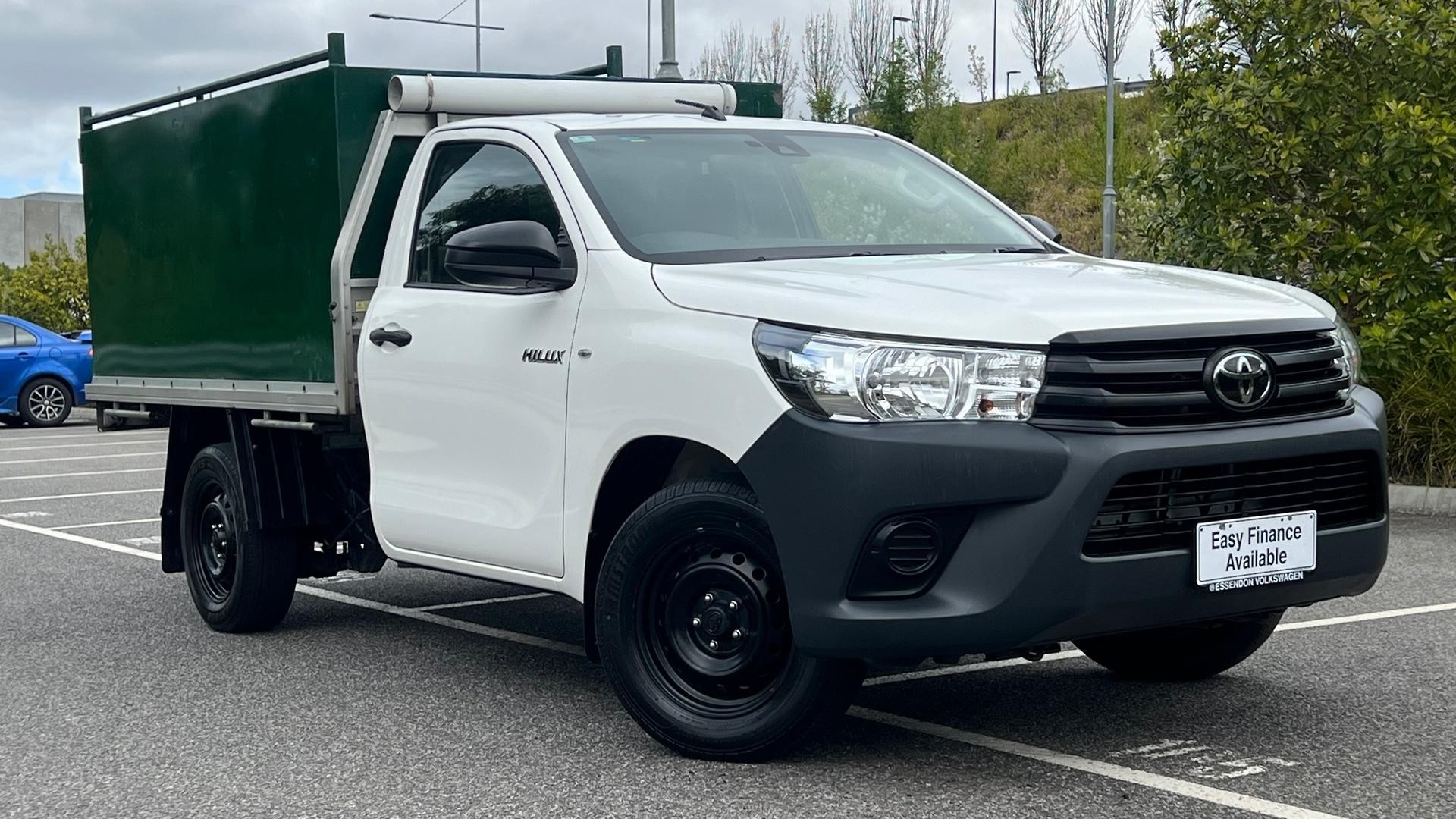 Toyota Hilux image 1