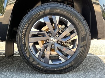 https://dvg-vehicle-assets.s3.amazonaws.com/V004449/1m45akyboq3tf7fn0wq3fvulw.jpg