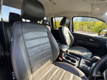 https://dvg-vehicle-assets.s3.amazonaws.com/V004449/ej5vddvxjzv38li7e07d4y5fv.jpg