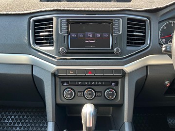 https://dvg-vehicle-assets.s3.amazonaws.com/V004449/zqlpsegzkora1cgmmd0t6lny.jpg