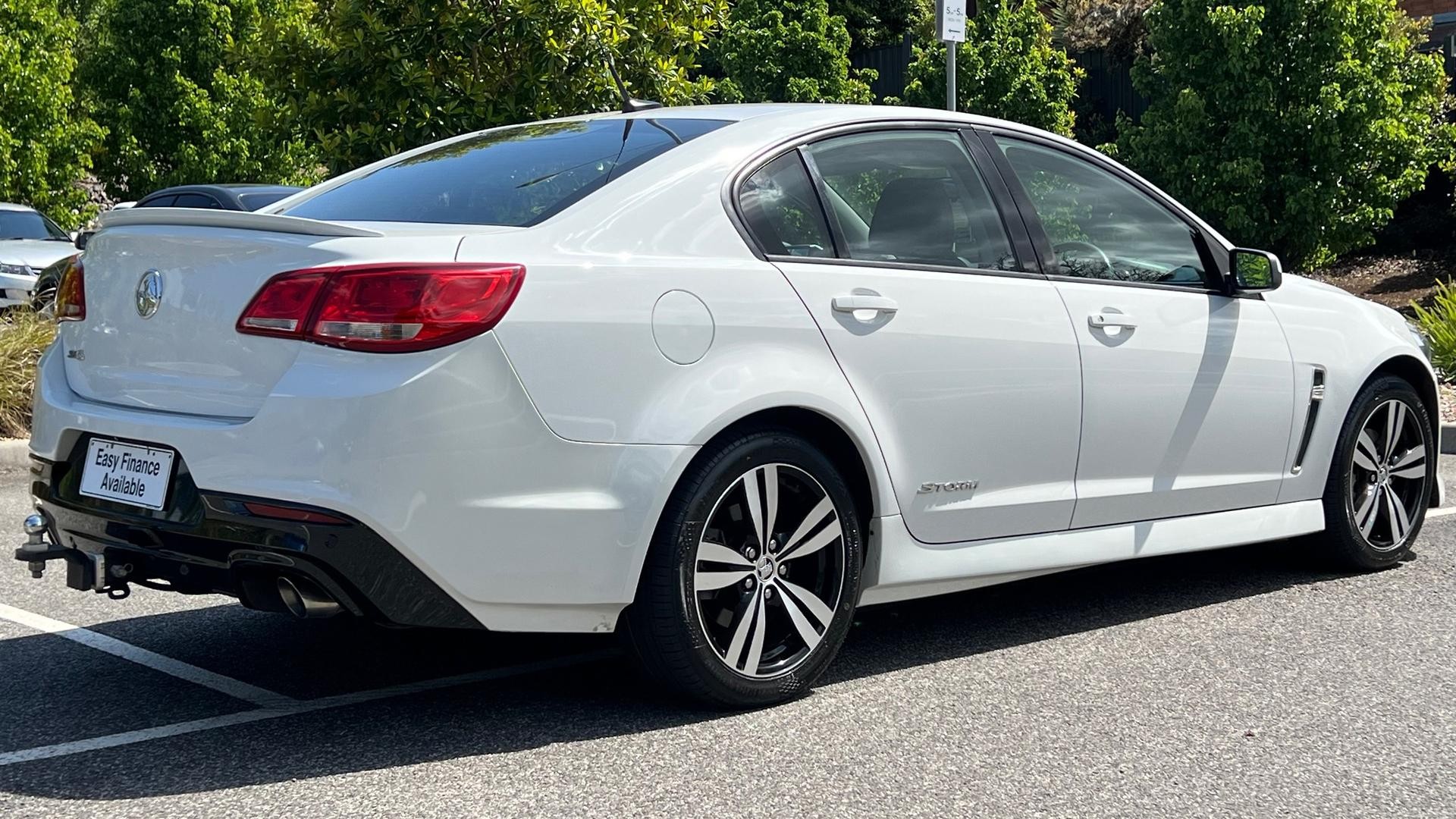 Holden Commodore image 4