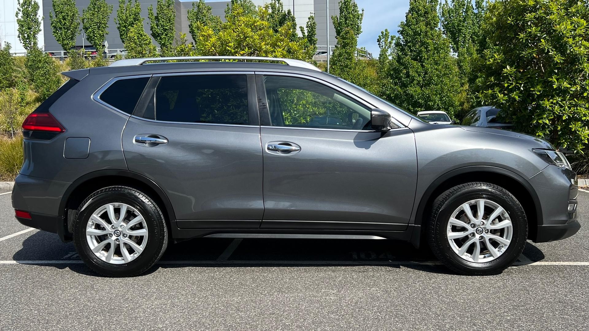 Nissan X-trail image 3