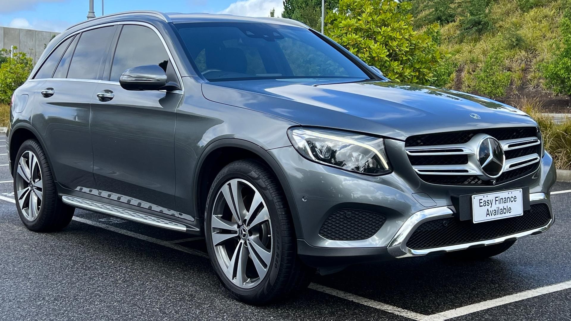 Mercedes Benz Glc-class image 2