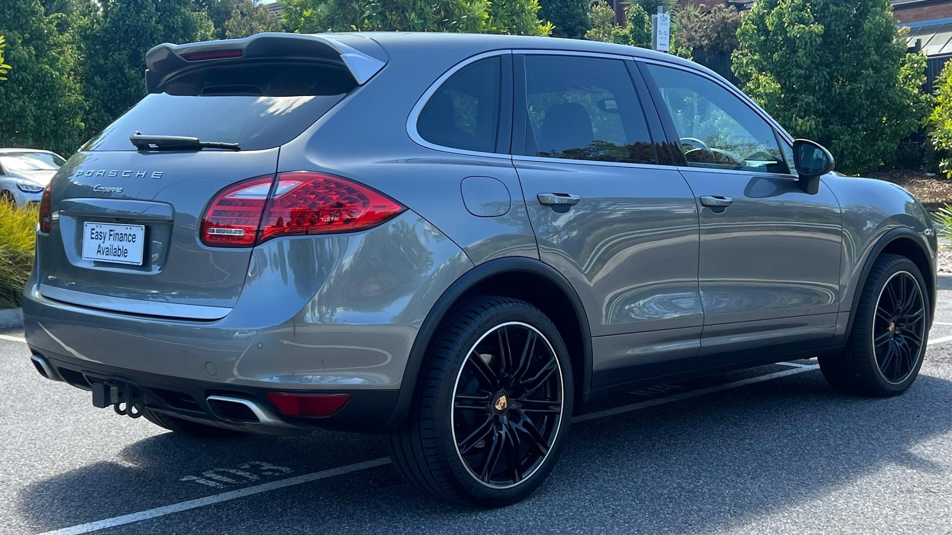 Porsche Cayenne image 4