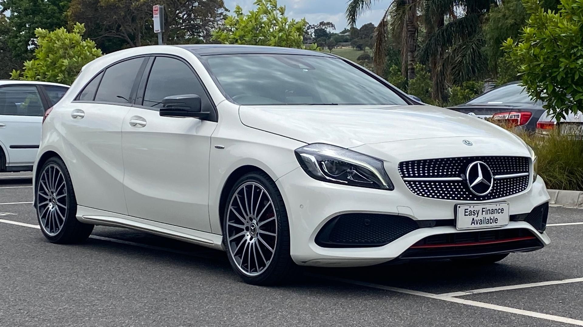 Mercedes Benz A-class image 2