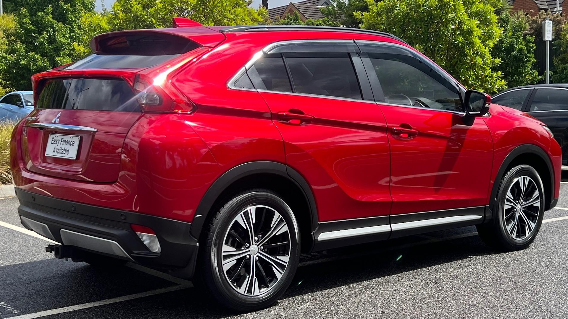 Mitsubishi Eclipse Cross image 4