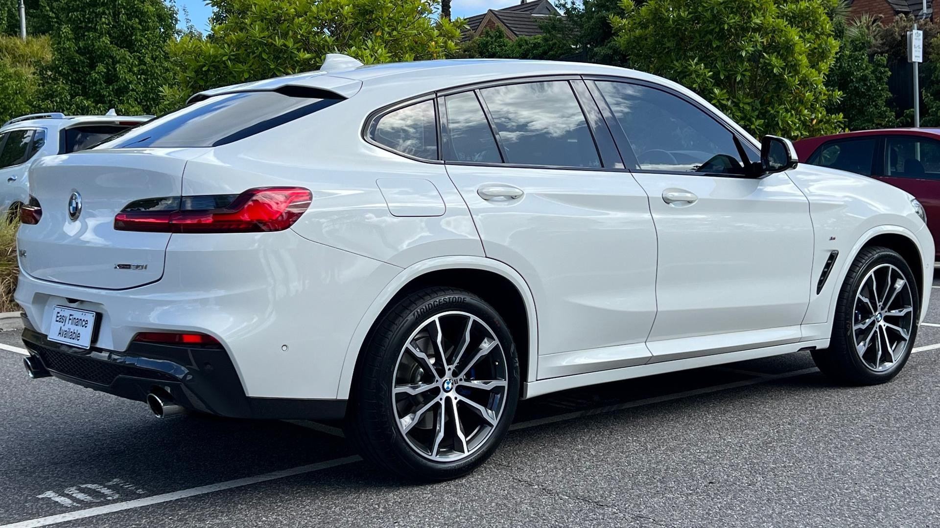 BMW X4 image 4