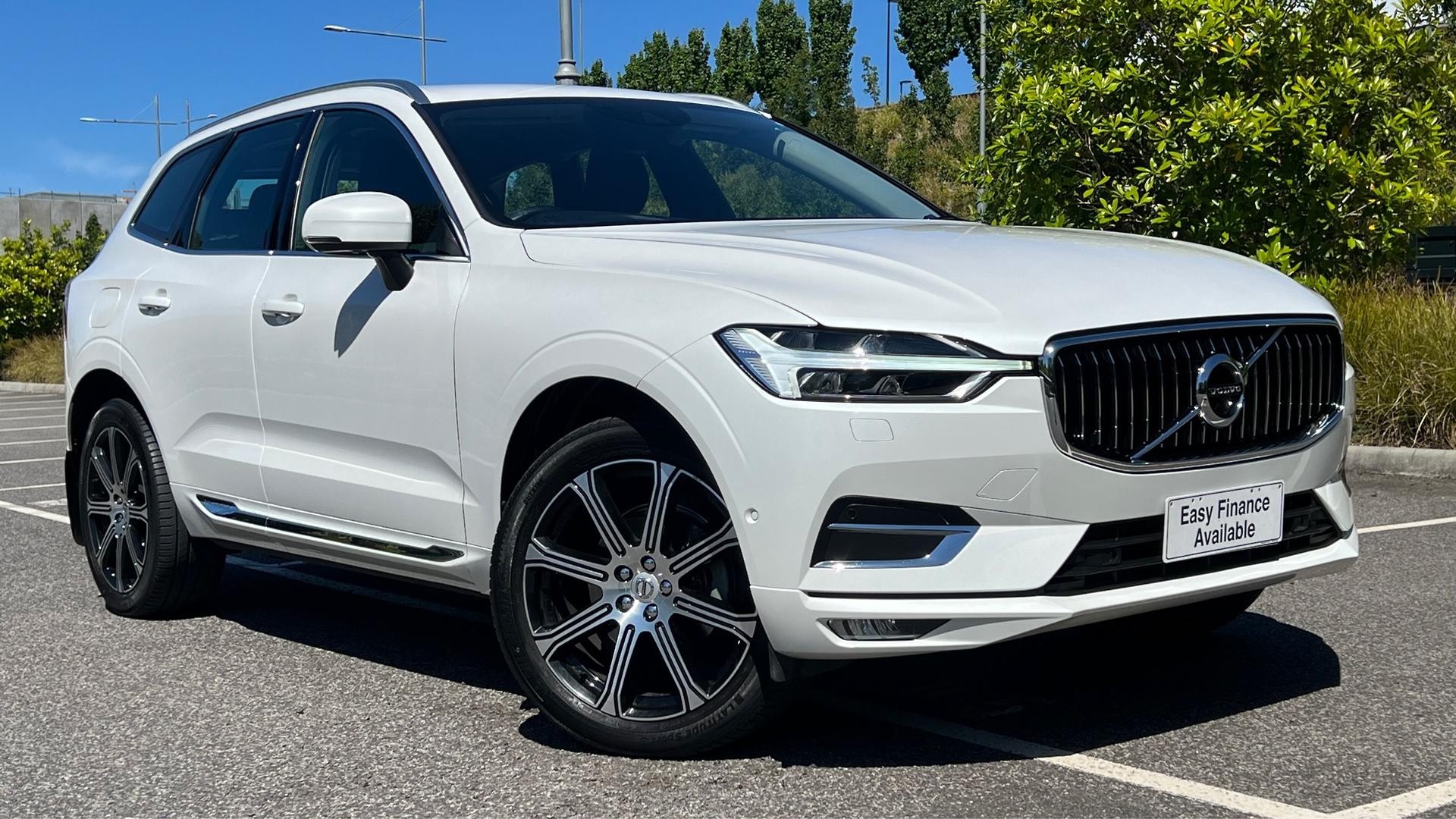 Volvo Xc60 image 1