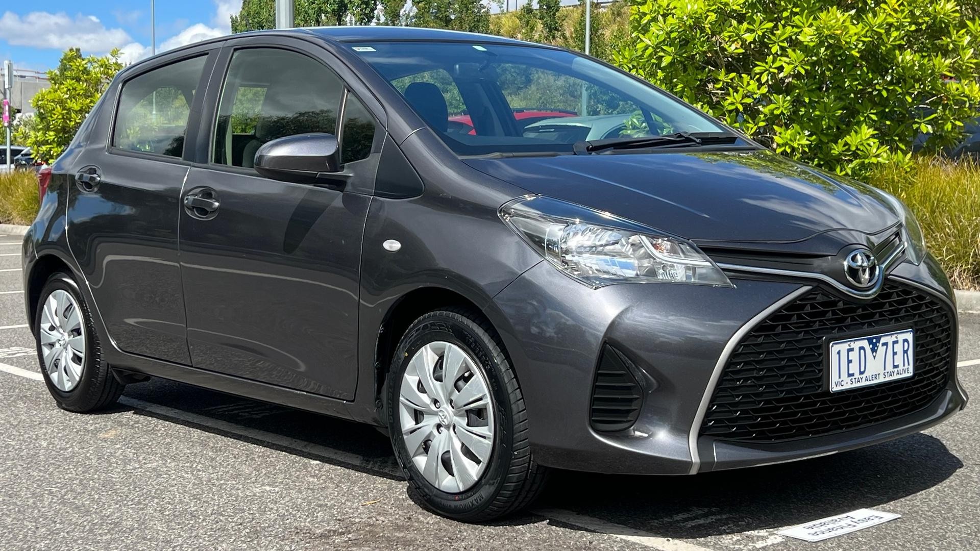 Toyota Yaris image 2