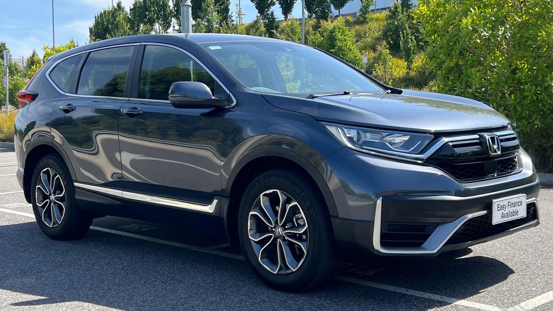 Honda Cr-v image 2