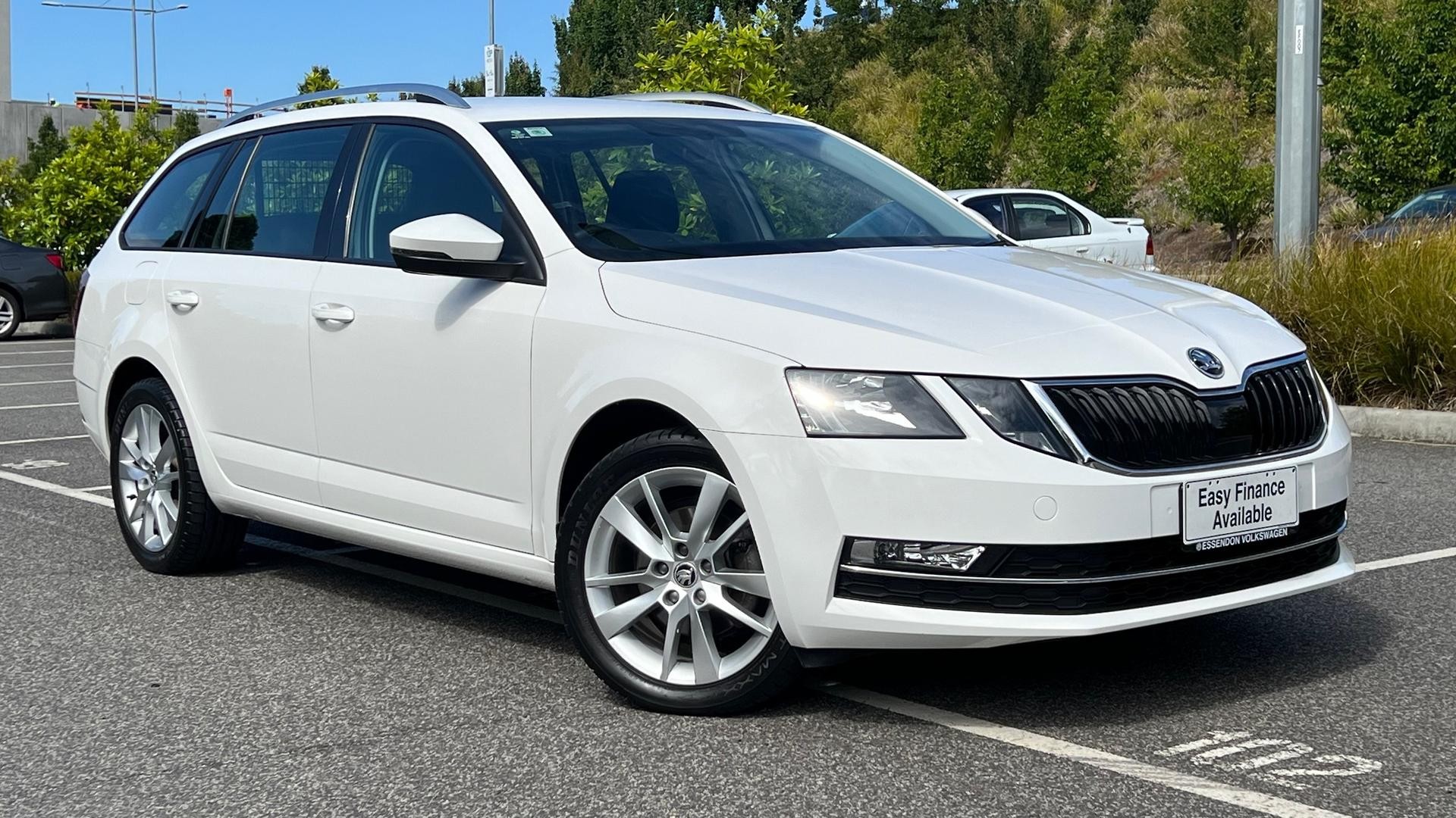 Skoda Octavia image 1