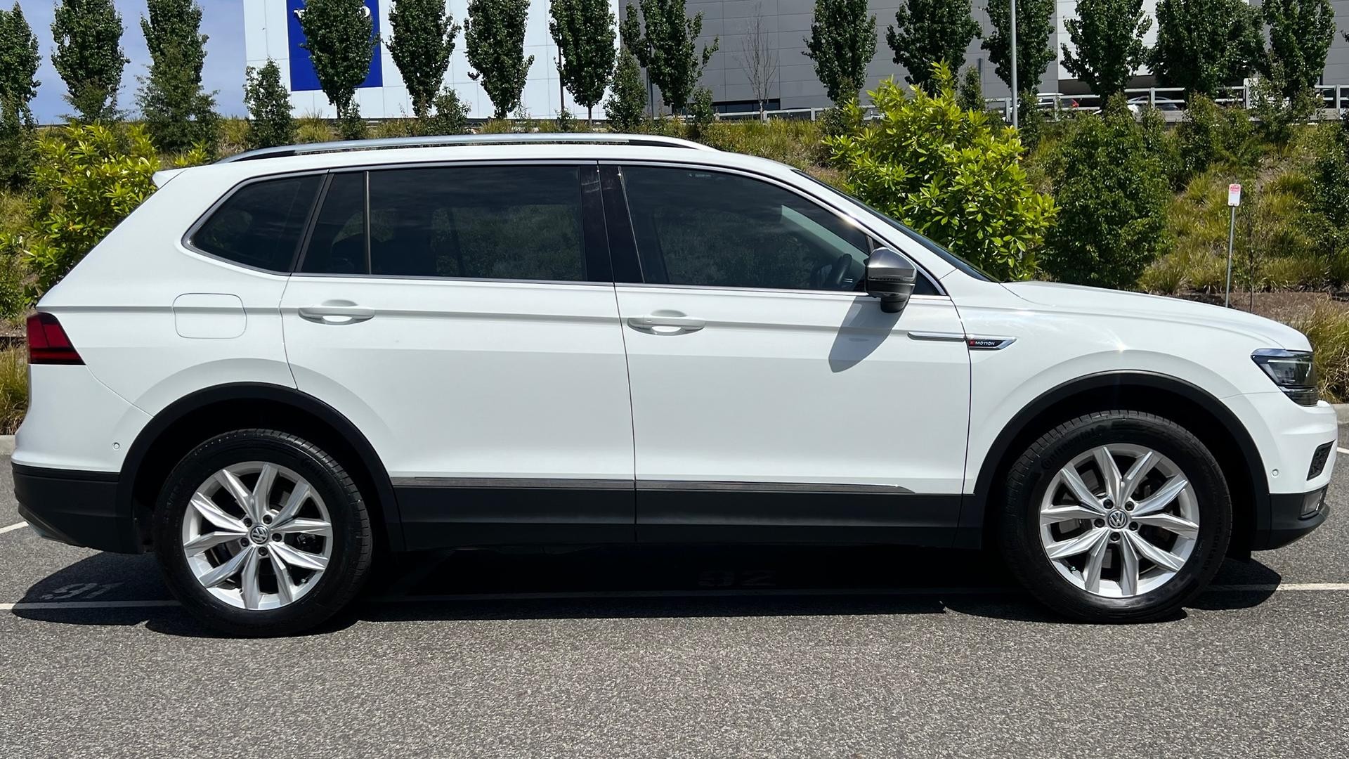 Volkswagen Tiguan image 3