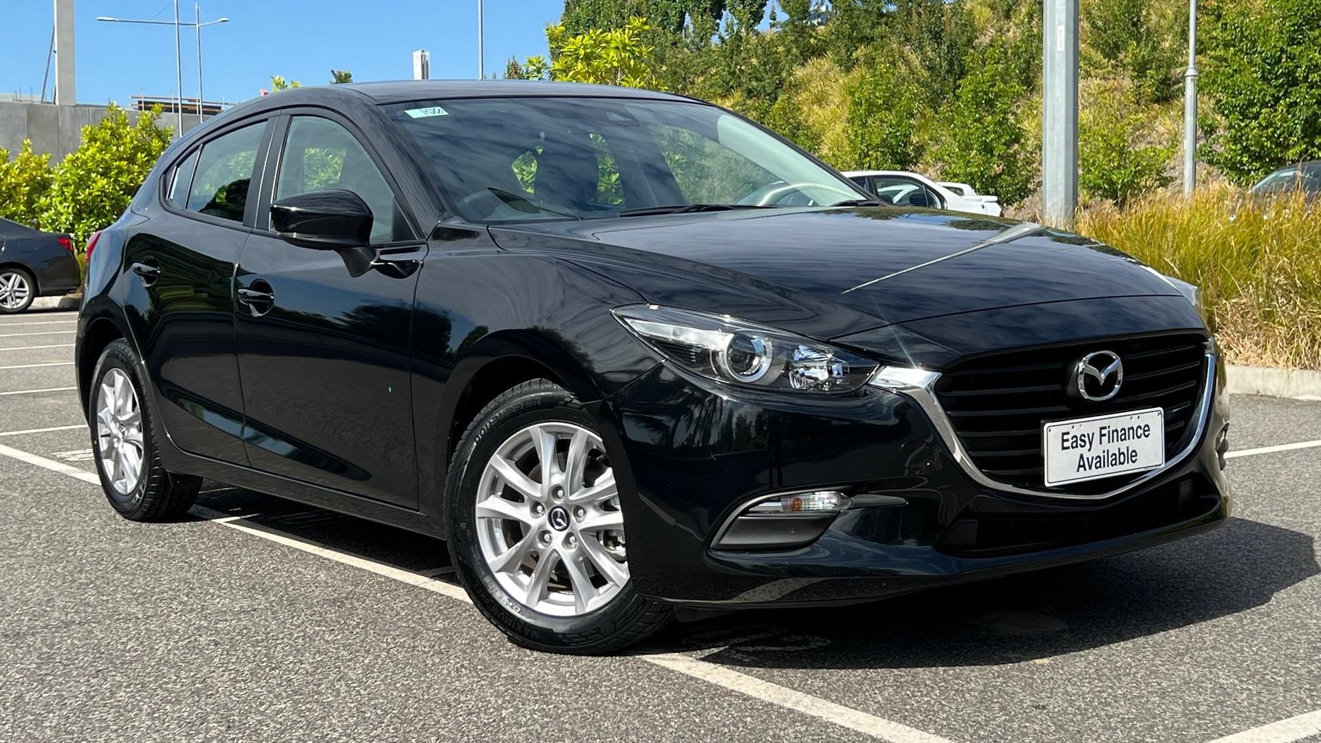 Mazda 3 image 1